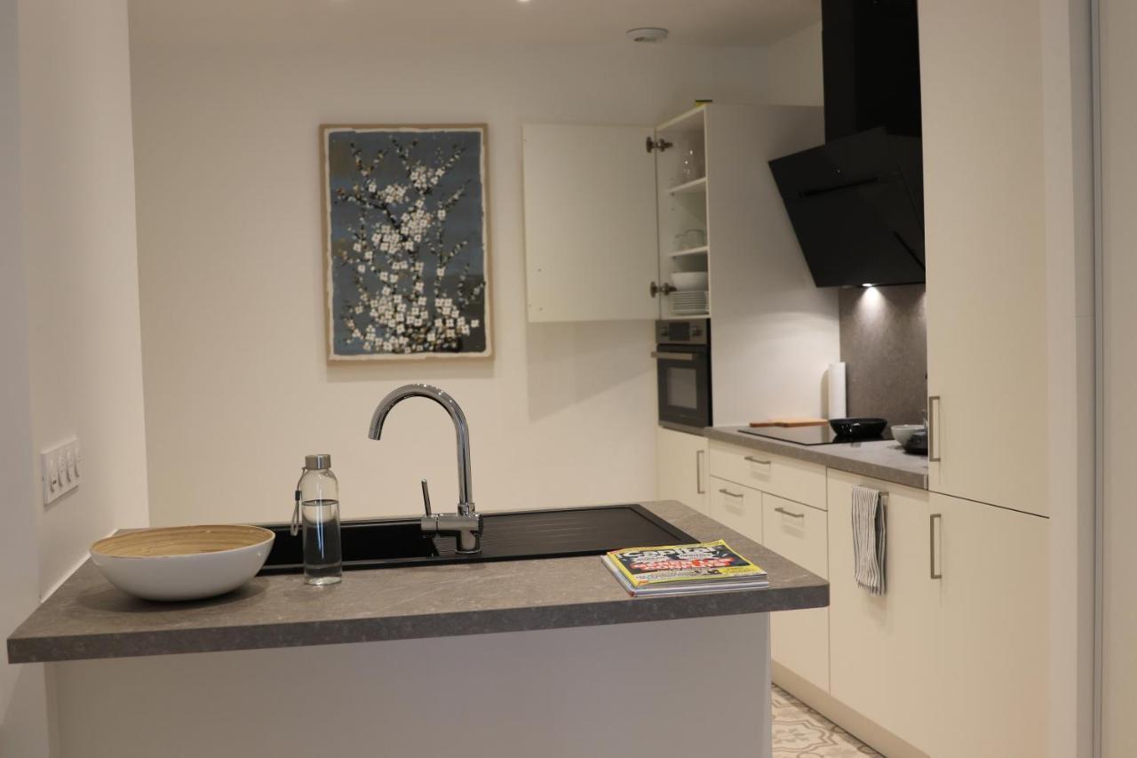Hypercentre - Proche Place Republique Apartment